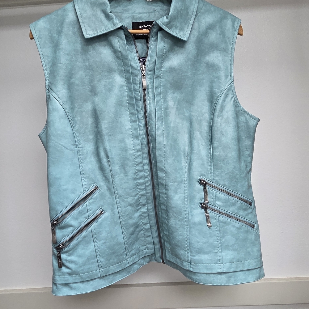 Stylish Aqua Sleeveless Vest
